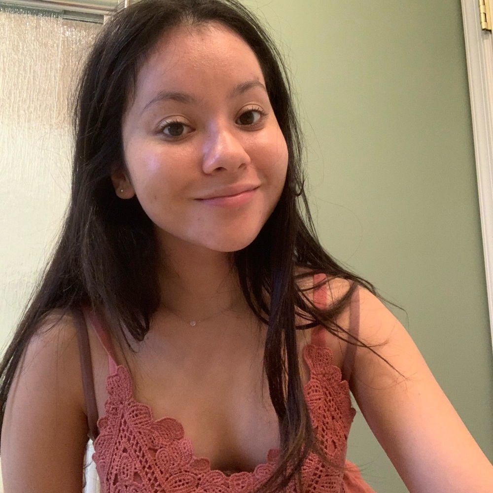 Meet your Posher, Lorena
